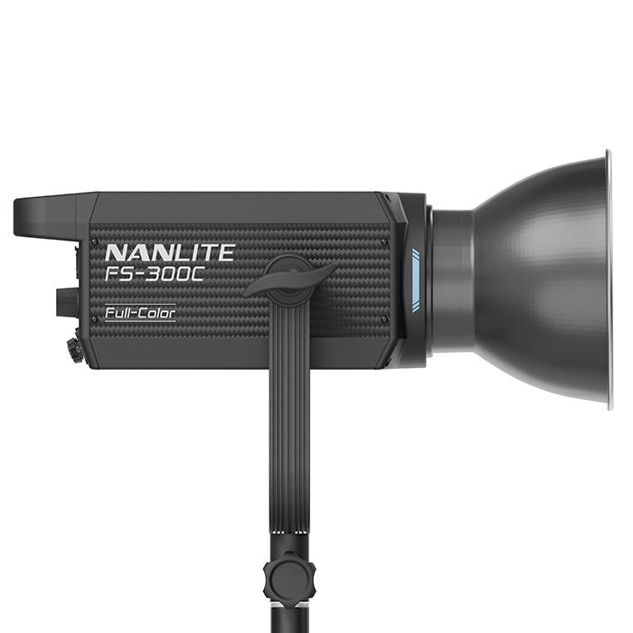 新品アクセサリー》 NANLITE（ナンライト）FS-300C LED RGBW スポット