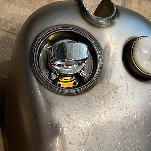 ハマー タンク イグニッション スイッチ 取り付け ボルト HUMMER TANK