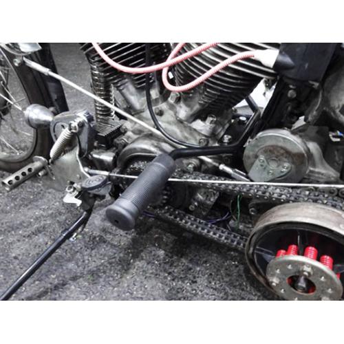 ミッドハイ ペグ マウント 好きなグリップをペグに使用 乗車姿勢 足の