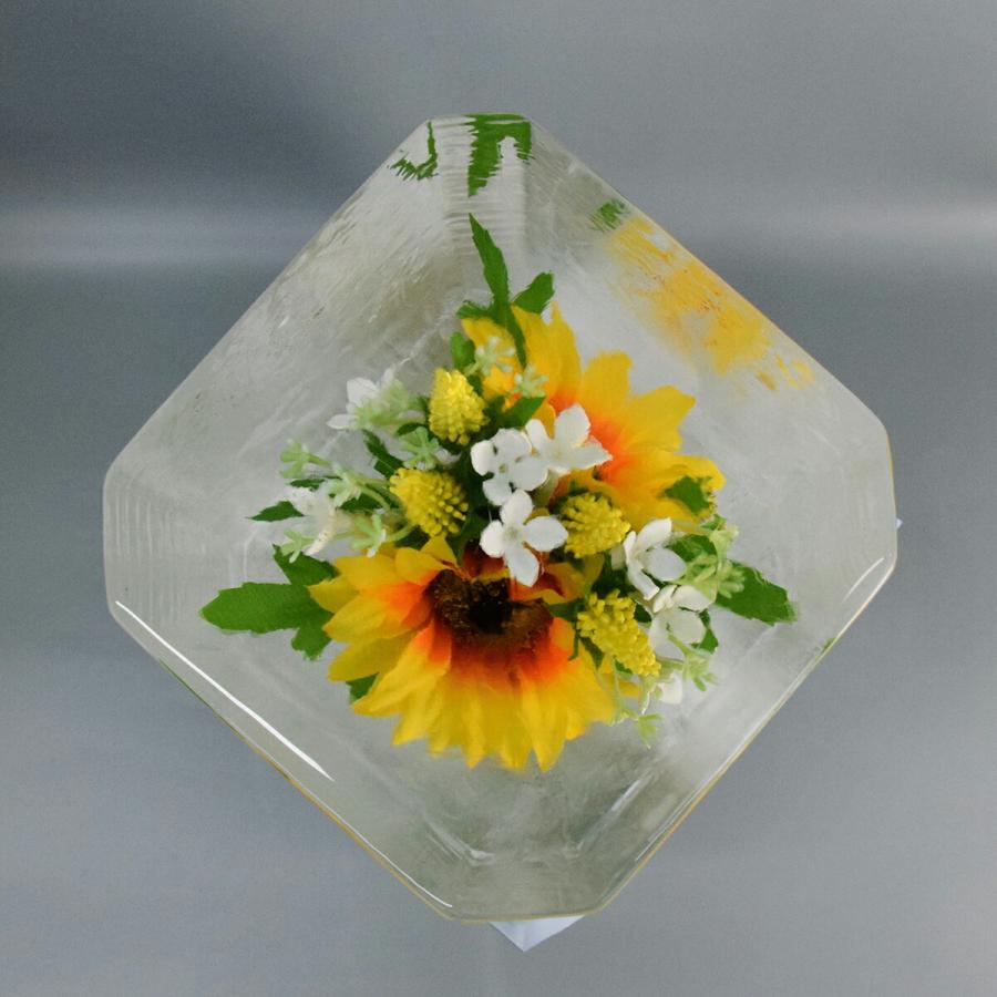 氷華 / 氷中花 「ひまわり」sun flower 氷に閉じ込めた儚い美しさ。透明度の高い氷に美しい造花を閉じ込めた氷のアート。花氷 創作氷とも呼ばれます_2