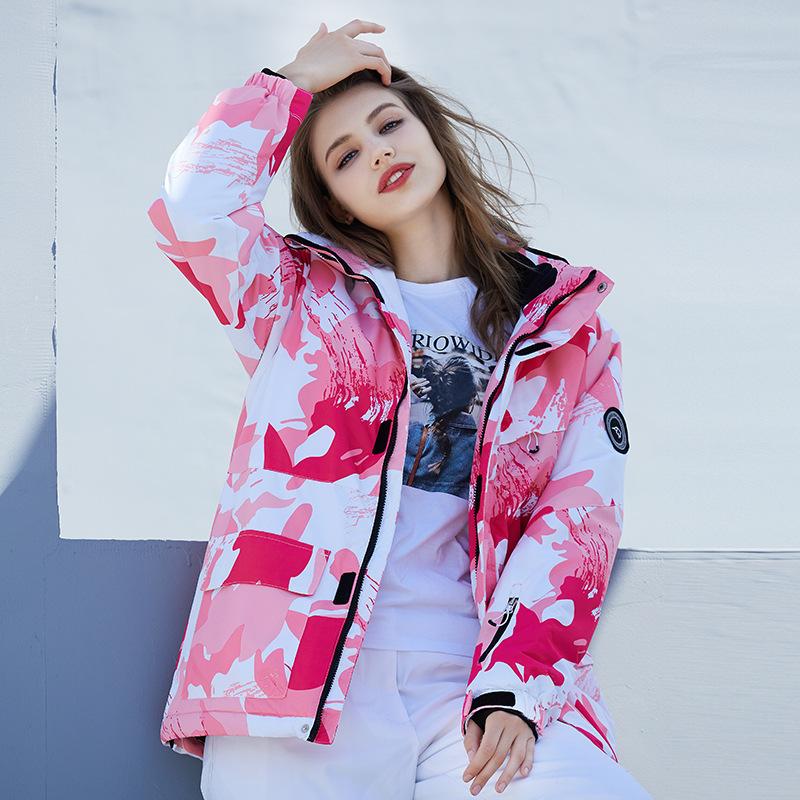 スノーボードウェア 女性用 防水 フード付き 686/シックスエイトシックス レディース 撥水パーカー M3WNCS304