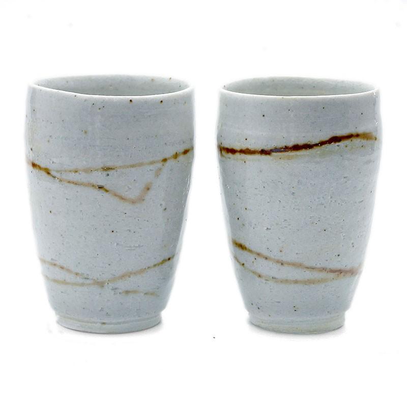 瀬戸焼：白釉錆絵湯呑・有松進《湯呑》 |  | 03