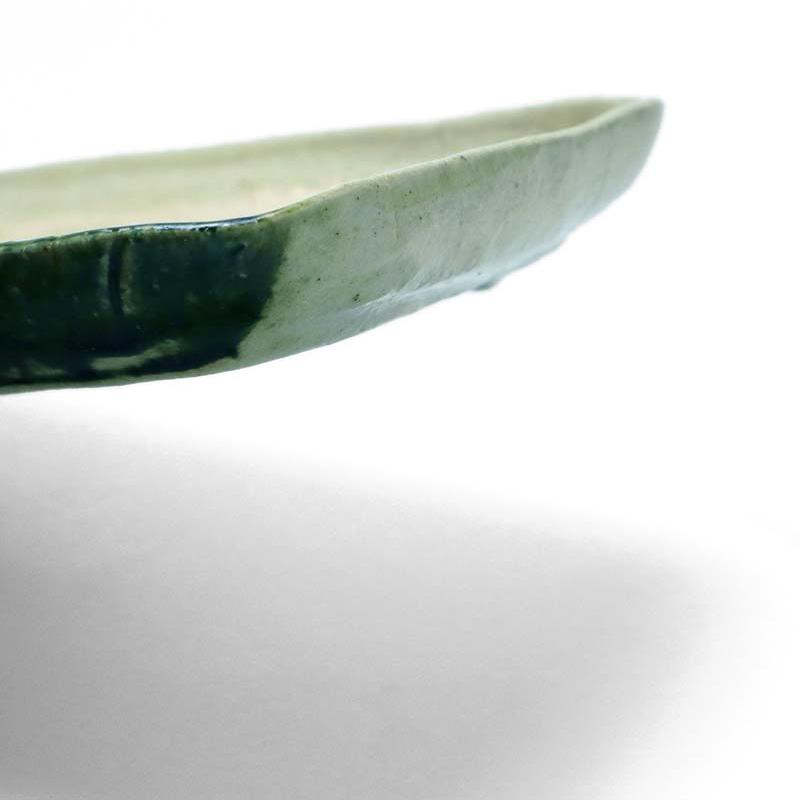 瀬戸焼・織部焼：織部掛け分け角皿23.5×13.5cm・有松進《中皿・24.0cm