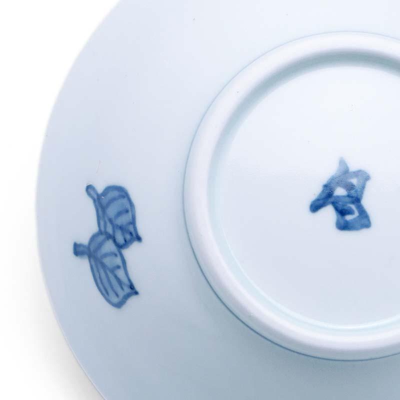 染付りんご文中鉢・植山昌昭《小鉢・14.0m》 |  | 05