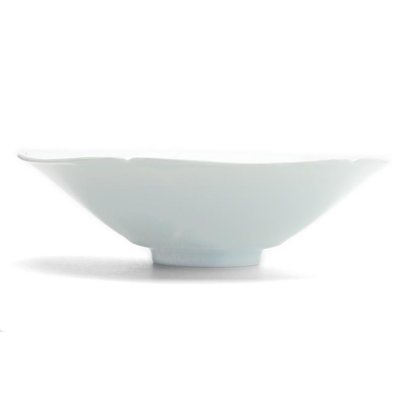 白磁（天草陶石）：白瓷芙蓉手向付・海老ヶ瀬保《中鉢・向付・18.0cm》 |  | 02