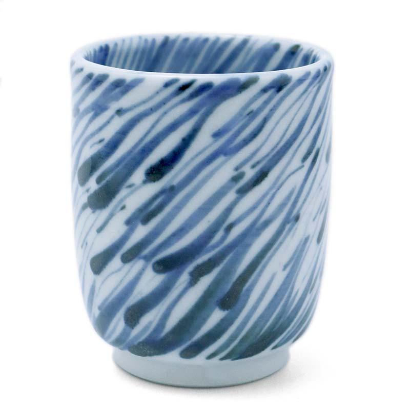 九谷焼：染付斜縞文豆湯呑・須田菁華《ぐい呑・湯呑・5.5cm