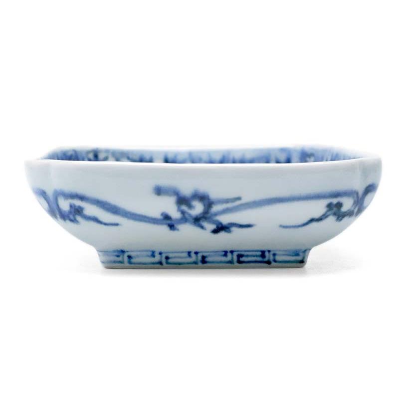 染付花唐草四方小皿・阪東晃司《小鉢・11.0cm》 染付：花