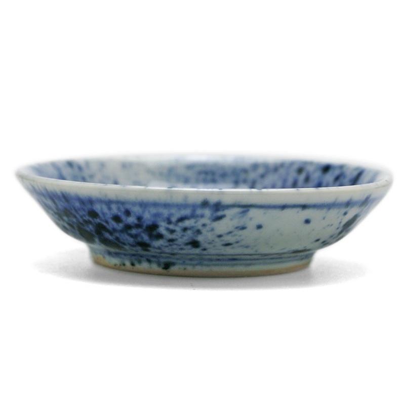 染付吹墨3.2寸皿・阪東晃司《豆皿・9.7cm》 |  | 01