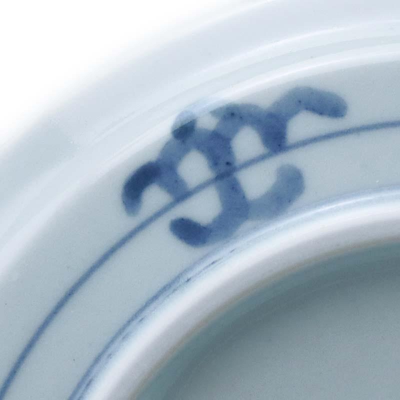 染付：波に兎文5.5寸皿・藤塚光男《中皿・17.8cm》 |  | 03