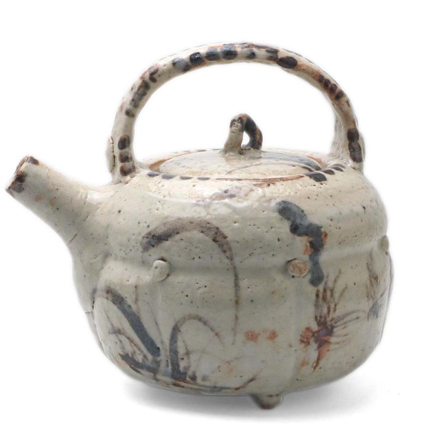 志野焼：志野亀甲文銚子・瀧川恵美子《酒器・400cc》 |  | 01