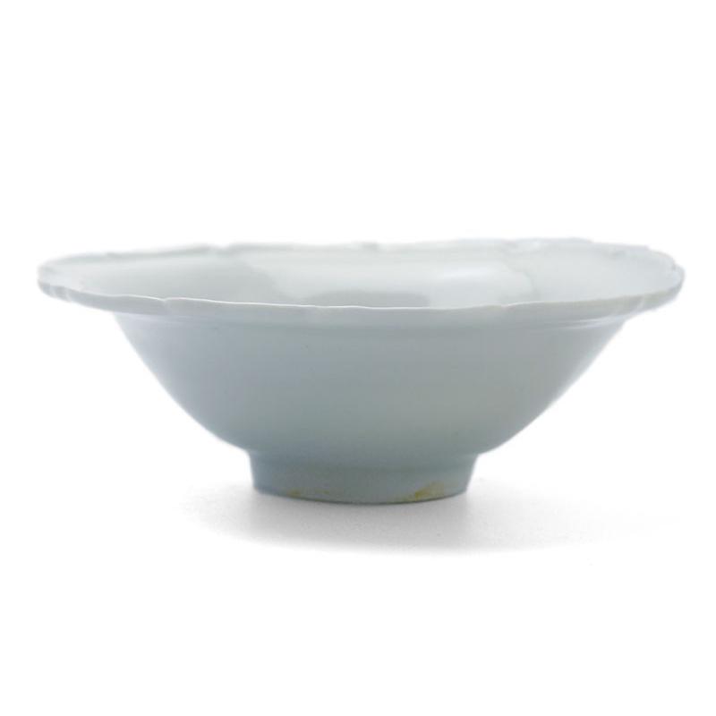 白磁：白磁5寸稜花鉢・杉本太郎《小鉢・15.0cm》 |  | 01