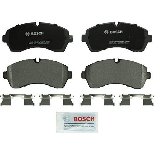 Bosch BP1268 QuietCast プレミアム セミメタリック ディスクブレーキパッドセット Dodge Sprinter 3500