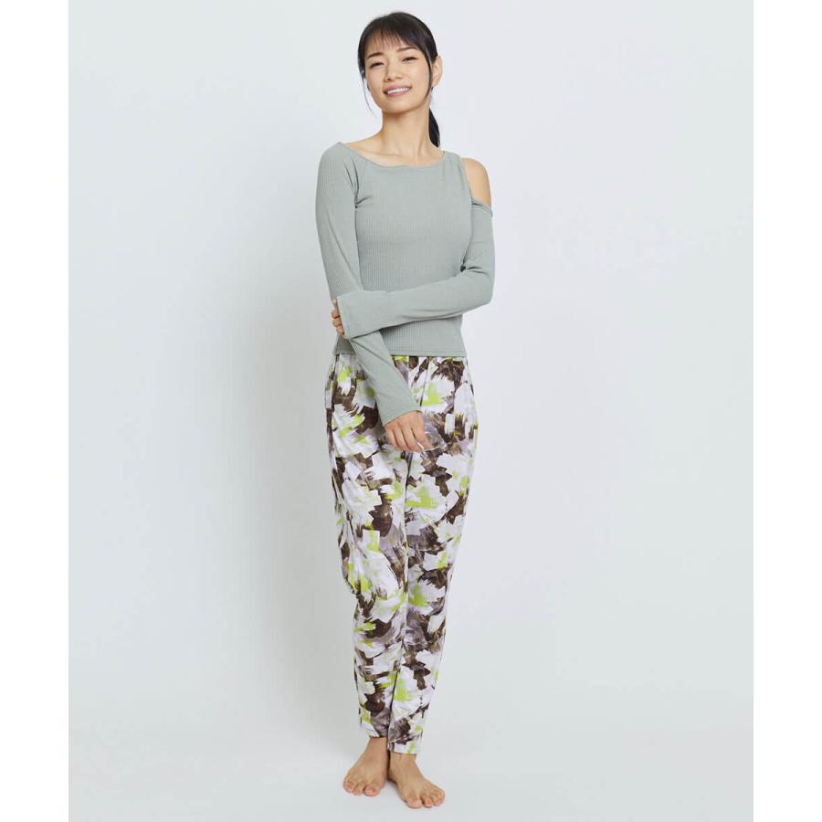 Julier ジュリエ ヨガ ＊ブラトップ＊ ベージュピンク 1サイズ 新品❣️ Julier ジュリエ ヨガ ＊ブラトップ＊ ベージュピンク 1サイズ