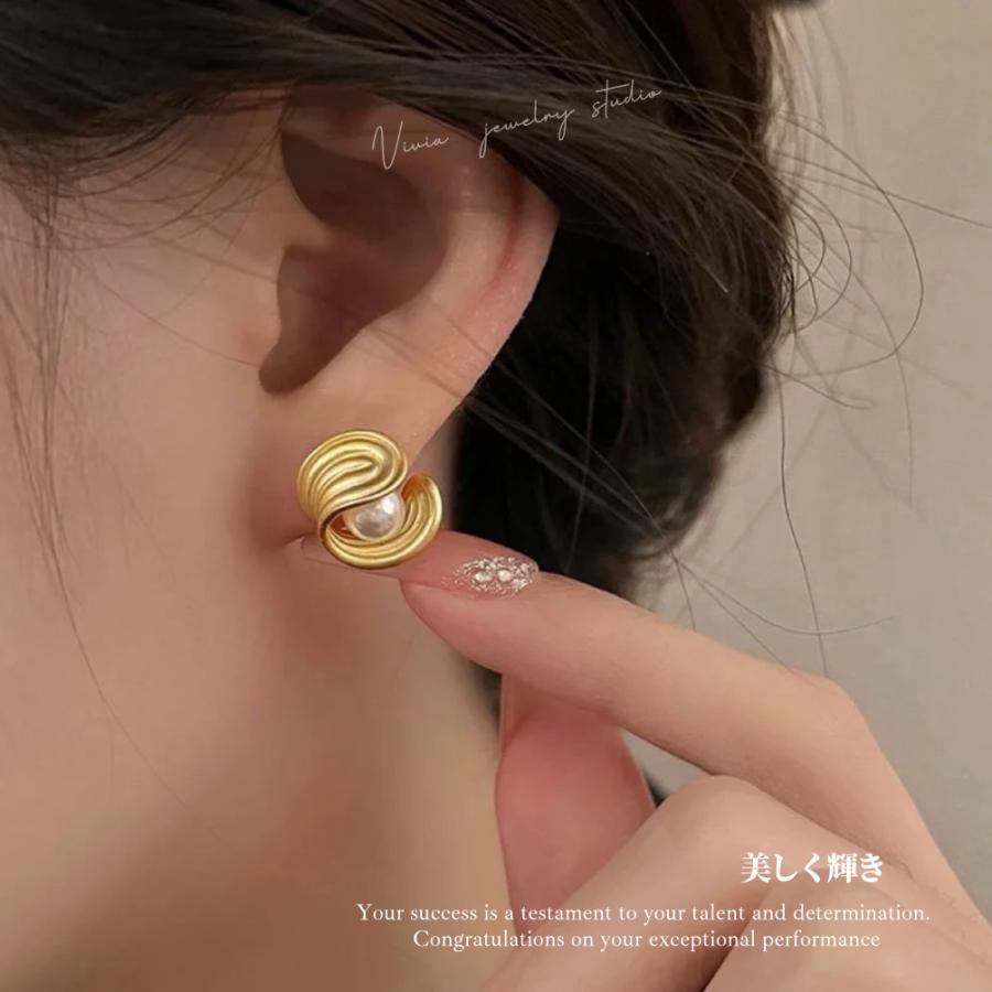 パールピアス スタッドピアス 金属アレルギー対応 シルバー925 銀 金18k仕上げ 天然淡水パール 大粒 8mm 真珠 パール 一粒ピアス 上品 女性 彼女 妻 高級 ギフトの画像
