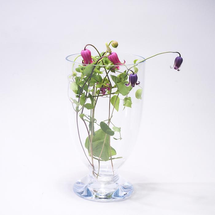 フラワーベース 割れない ガラス 花瓶 おしゃれ φ15×H26cm PV足付