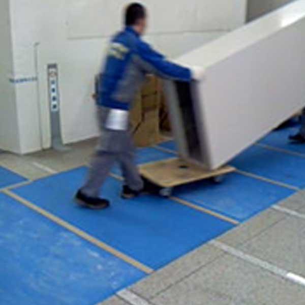 ベストボード2 厚さ2mm 910mm×1820mm 100枚 エムエフ 引越 床養生 搬入 台車搬入 エムエフ 青ベニヤ 青板 181180030 |  | 06