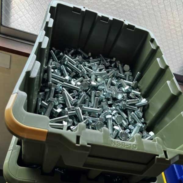 ネオスター ネスコン（10個）【フタ別売】スタッキングorネスティング可能なコンテナ 洗車時 細かなパーツの持ち運びに便利 |  | 07