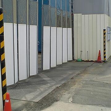 コーナークッション 10枚 青白/緑白/黄黒  夜間 視認性 反射材 角養生 |  | 07