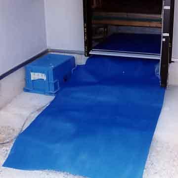 ブルーガード 2本 エムエフ MF 軽くて丈夫な裏面発泡ポリエチレンの養生材 緩衝材として床の保護 |  | 03