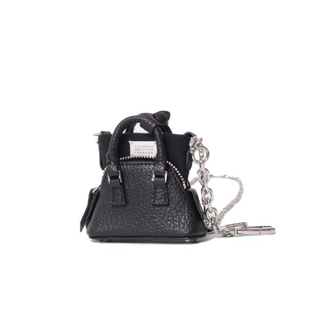 メゾン マルジェラ Maison Margiela 5ACクラシックミニチャーム メゾン マルジェラ Maison Margiela 5ACクラシックミニチャーム
