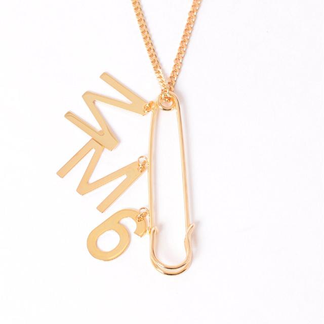 エムエムシックス メゾンマルジェラ MM6 MAISON MARGIELA MM6ロゴ付き  