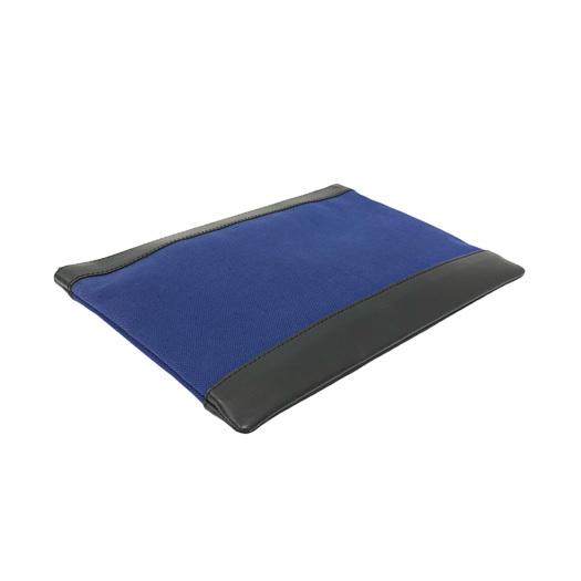 ★美品★バレンシアガ 373834 ネイビークリップM クラッチバッグ レザー BALENCIAGA 並行輸入 バレンシアガ クラッチ セカンドバッグ