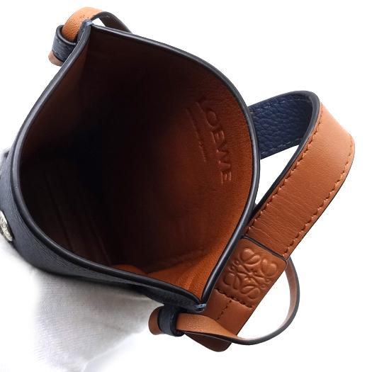LOEWE（ロエベ） ゲートポケット ショルダーバッグ フォンケース