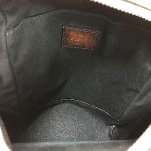 Berluti（ベルルッティ） エクスプローラー スモール ボディバッグ