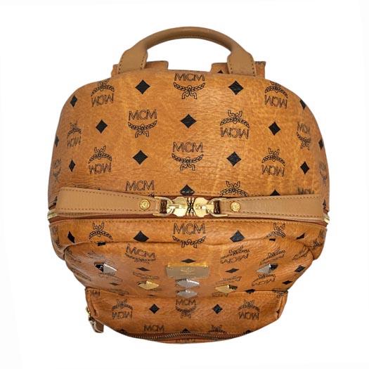 MCM（エムシーエム） ミディアム スターク スタッズ ヴィセトス バック 