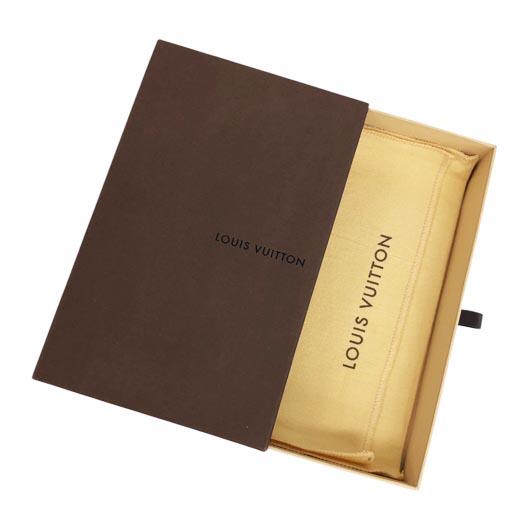 LOUIS VUITTON（ルイ・ヴィトン） ポルトフォイユ ブラザ 長財布