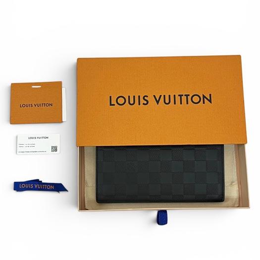 LOUIS VUITTON（ルイ・ヴィトン） ポルトフォイユ ブラザ ダミエ