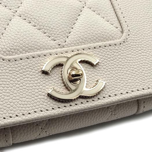 CHANEL（シャネル） マトラッセ ミニ チェーンウォレット コインパース