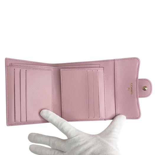 シャネル タイムレスクラシックライン 三つ折り財布 キャビアスキン ライトピンク ランダム品番 コンパクトウォレット 横浜BLANC CHANEL（シャネル） タイムレスクラシックライン 三つ折り財布