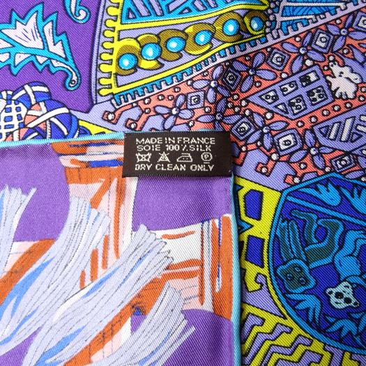 HERMES エルメス カレ90 スカーフ Au FIL DU CARRE カレの赴く HERMES エルメス カレ90 スカーフ Au FIL DU CARRE カレの赴く