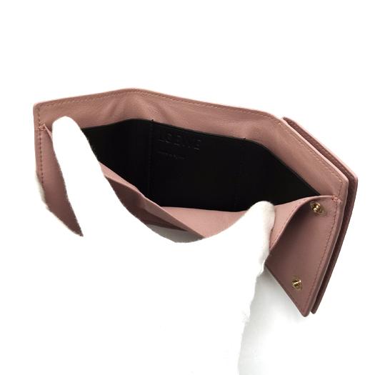 LOEWE（ロエベ） トライフォールド ウォレット カーフレザー ピンク