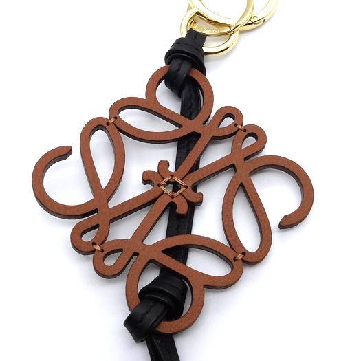 ⭐︎kanako商品⭐︎ LOEWE ロエベ チャーム アナグラム ブラック ⭐︎kanako商品⭐︎ LOEWE ロエベ チャーム アナグラム ブラック