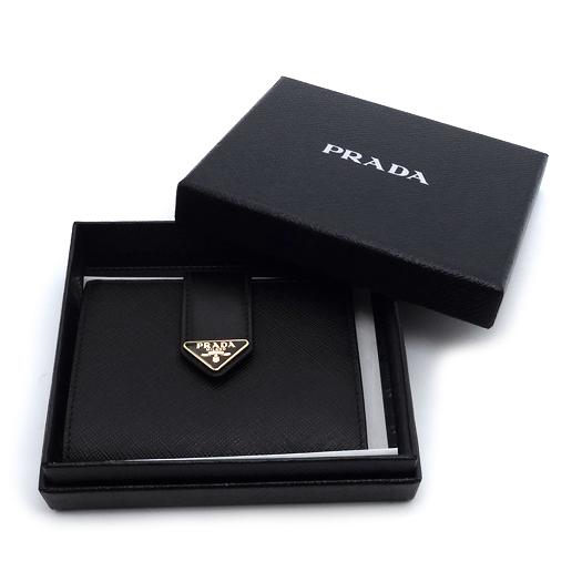 プラダ　1MV204 コンパクト　折財布　サフィアーノ　トライアングル　277 PRADA プラダ シティーカフタブ トライアングルコンパクト