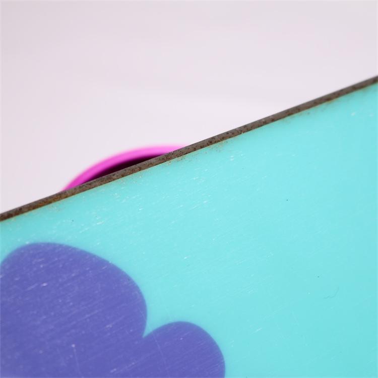 ATOMIC Smuzzy/RIDE LXH 2点セット ケース付き サイズ135cm ATOMIC Smuzzy/RIDE LXH 2点セット ケース付き サイズ135cm