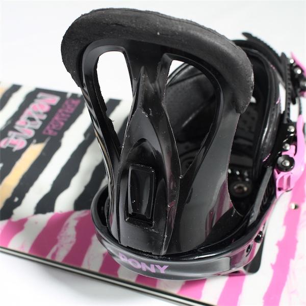 BURTON Feather/Pony 2点セット ケース付 サイズ140cm 【中古