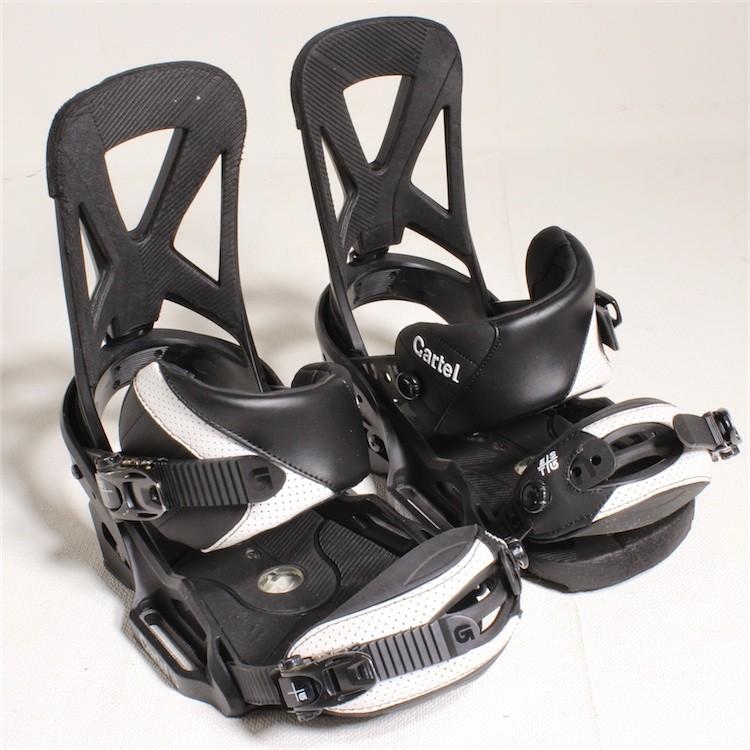 11-12 BURTON Cartel EST Restricted サイズM 【中古】スノーボード 11-12 BURTON Cartel EST Restricted サイズM 【中古】スノーボード