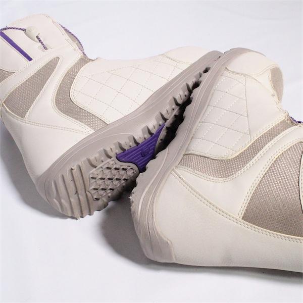 BURTON（バートン） 15-16 BURTON Mint Asian Fit サイズ24.0cm 【中古