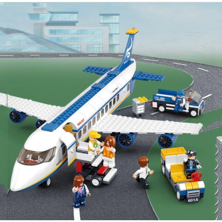 LEGO レゴ 互換 ブロック 旅客機 トーイングトラクター ミニフィグ セット 互換品 互換性 男の子 女の子 子供 人形 組み立て｜yokotasyouten｜02