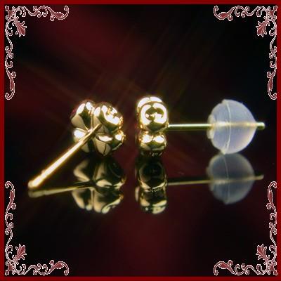 エントリーでP5倍 】K18イエローゴールドクローバーピアス