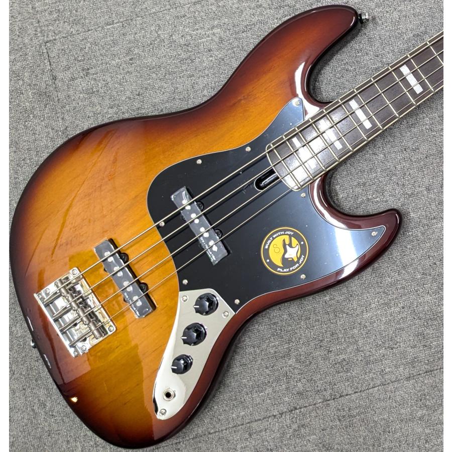 Sire V7 4ST【動作確認済み・専用ケース】エレキベース ベース サイアー Sire V7 4ST【動作確認済み・専用ケース】エレキベース ベース