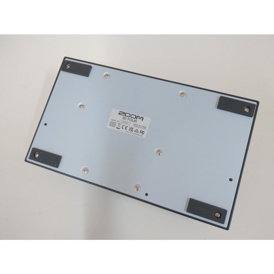 ズーム(楽器) ZOOM ( ズーム ) / B2 FOUR ベース用マルチ ズーム(楽器) ZOOM ( ズーム ) / B2 FOUR ベース用マルチ