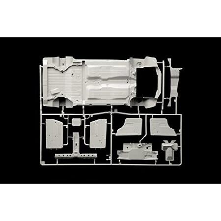 【２点セット】 イタレリ タミヤ 1/12 カーシリーズ No.4709 ランチア デルタ HF インテグラーレ 16V プラモデル 37706 【6960587724】(25392円)