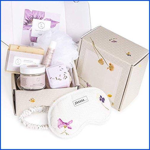 【新品】Bath Gift Set, Natural Relaxing Spa Gift for Her, Box Including 6 pc - Lavender Soap Bar, Facial Mask, Lip Balm, Eye mask, Showe