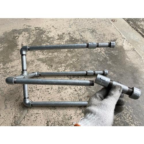 ガス管のDIYキット スツール脚 配管を使ったインダストリアル