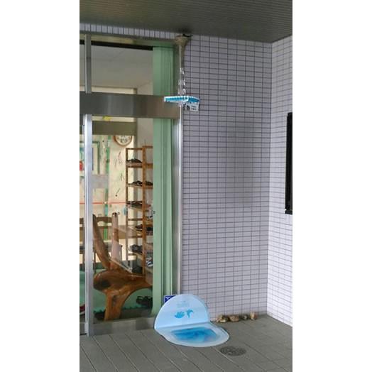 ツバメのフン対策に スワローサポート フロアシート 未来工業 ツバメの巣を壊さずに燕の巣の下の糞を受け止める Z 0036 よろずや清兵衛ヤフー店 通販 Yahoo ショッピング