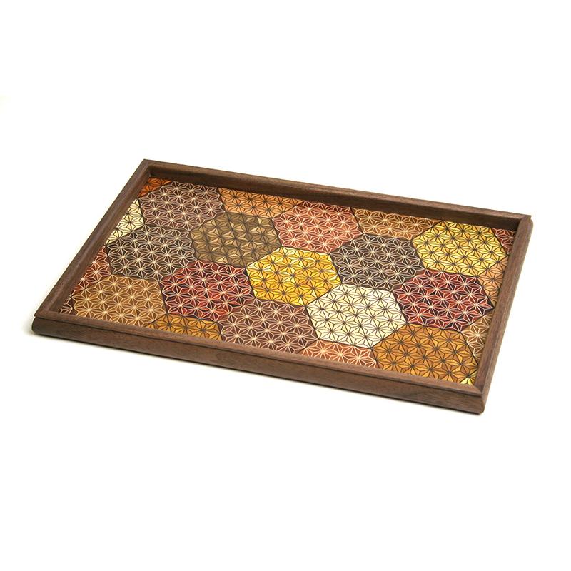 【希少】　超美品　寄木細工　木製菓子器 丸型　お盆 希少】 超美品 寄木細工 木製菓子器 丸型 お盆 箱根寄木細工の丸いお盆